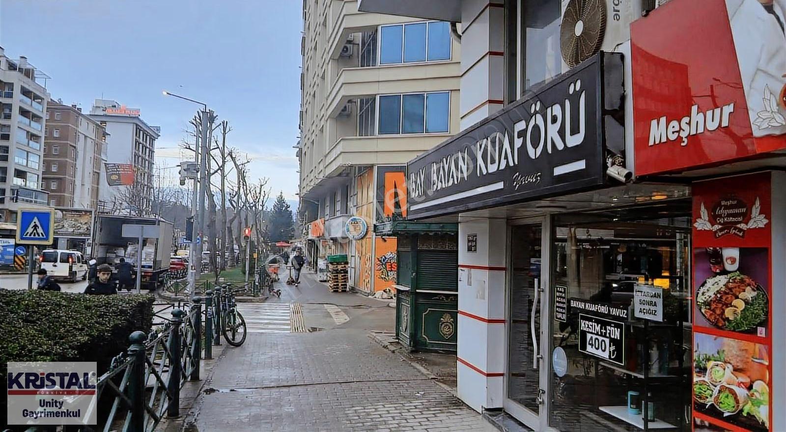 Üniversite Caddesinde Satılık Köşebaşı Fırsat Dükkan - Görsel 13