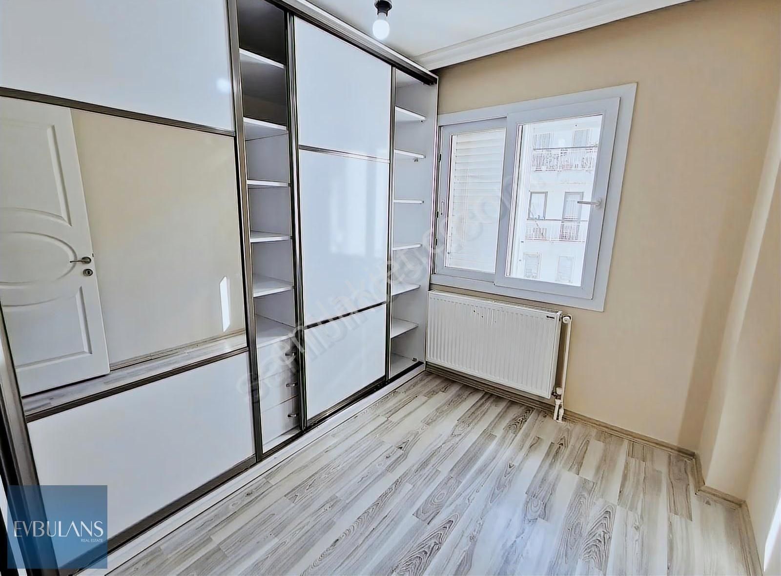 Nergiz Çarşı Ve Girne Caddesi Yanı Ara Kat Asansörlü Bina 3+1 - Görsel 25