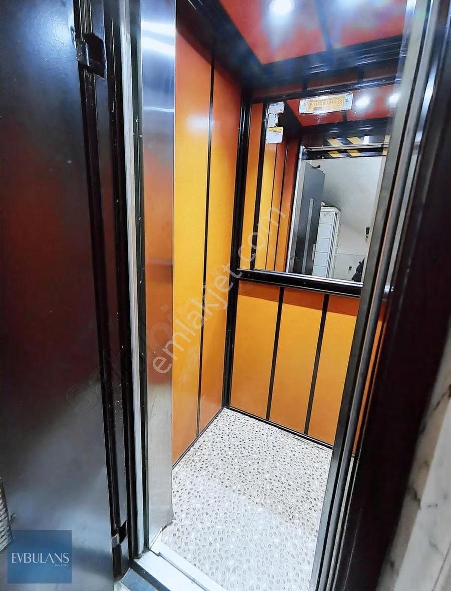 Nergiz Çarşı Ve Girne Caddesi Yanı Ara Kat Asansörlü Bina 3+1 - Görsel 14