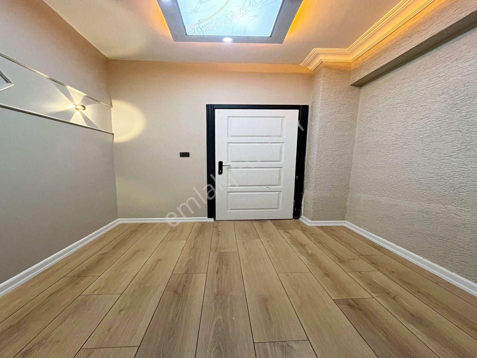 Nes Yapı'dan Metrobüse Yakın Dekorlu Yıl Sonu Fırsat Giriş Daire - Görsel 3