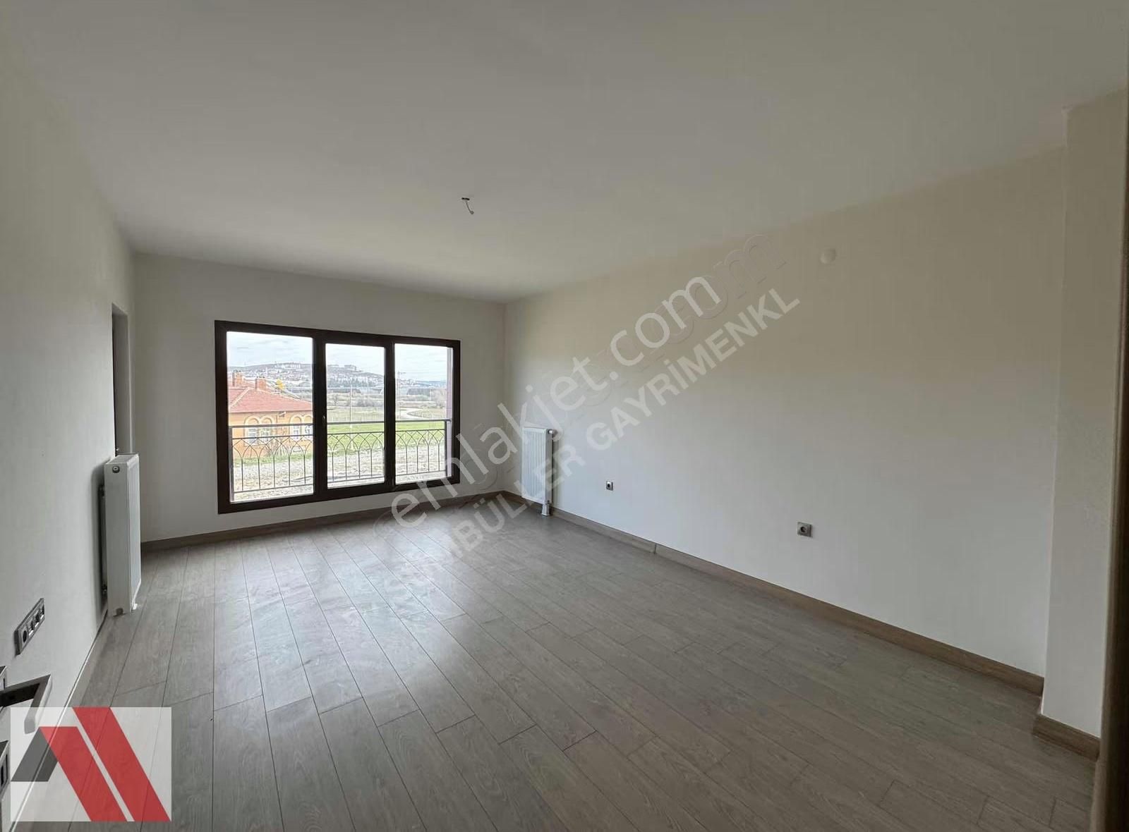 Sümbüller'den Ömerbey Toki'de Şehir Manzaralı Arakat 2+1 Daire - Görsel 11