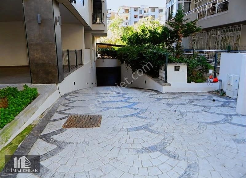 Erenköy Şevki Özengin Sokakta 2+1 90 M2 Net Ebeveyn Balkon - Görsel 8