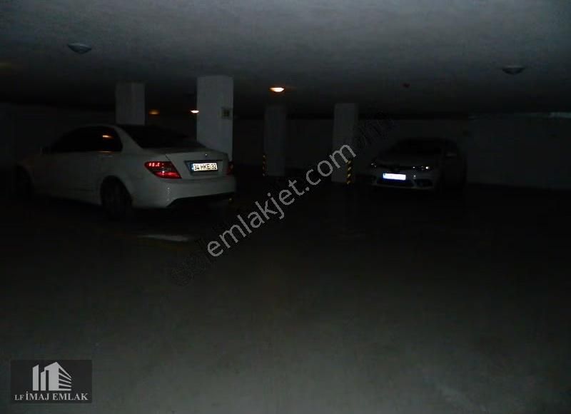 Erenköy Şevki Özengin Sokakta 2+1 90 M2 Net Ebeveyn Balkon - Görsel 16