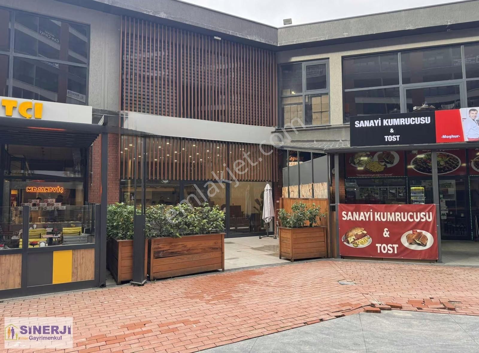 Nilüfer Westpoint Te Kiralık 2 Katlı 175m2 Yapılı Dükkan - Görsel 23