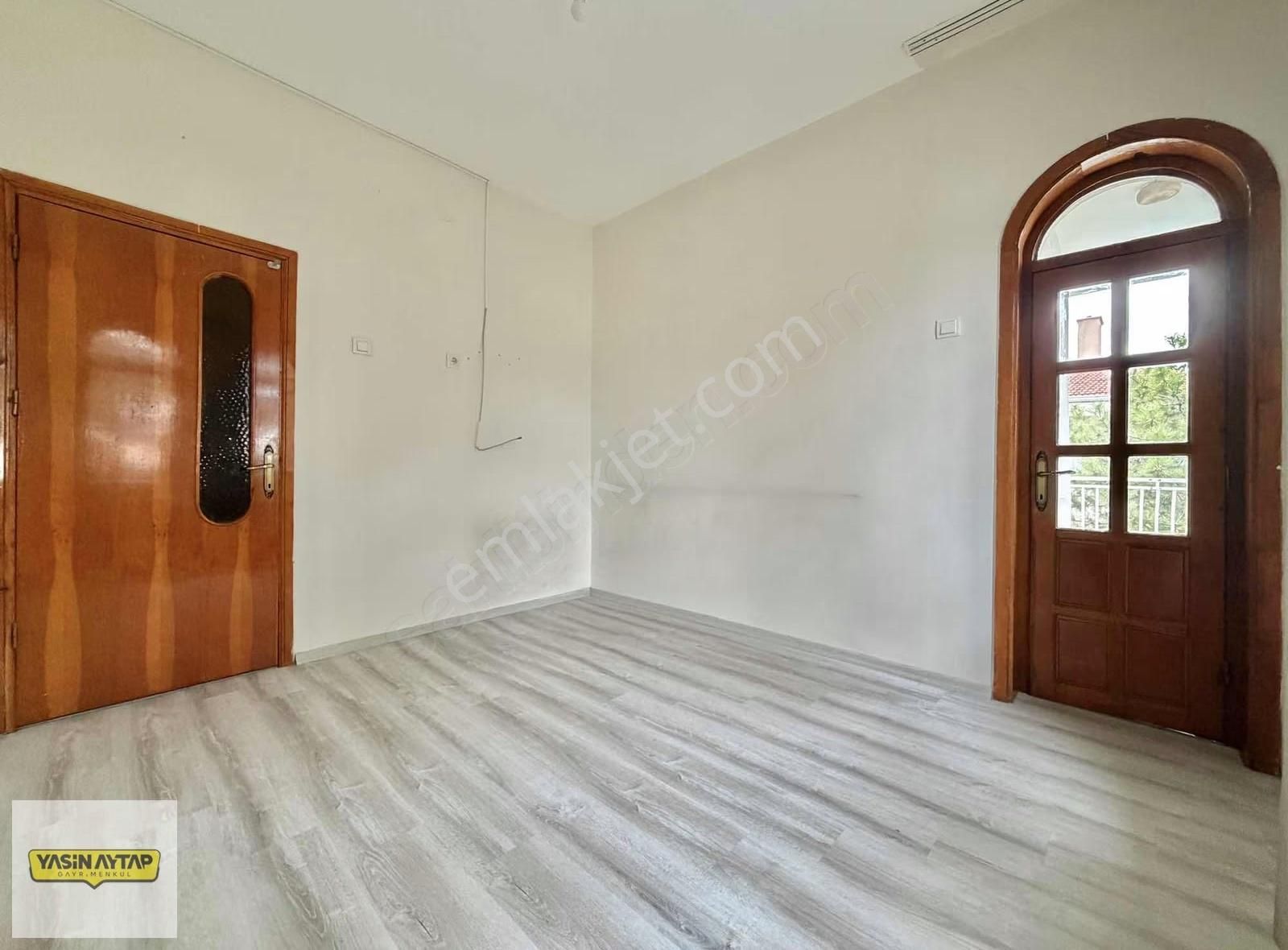 Fatih Cd. Üzeri Mükemmel Konumda Site İçi 3+1 Kiralık Daire !!! - Görsel 20