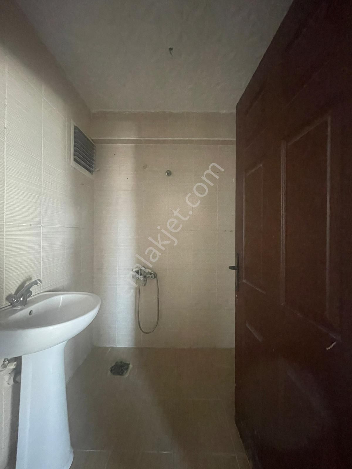 Sincan Pınarbaşı Mahallesinde 3+1 Kiralık Ara Kat Asansörlü Daire - Görsel 26