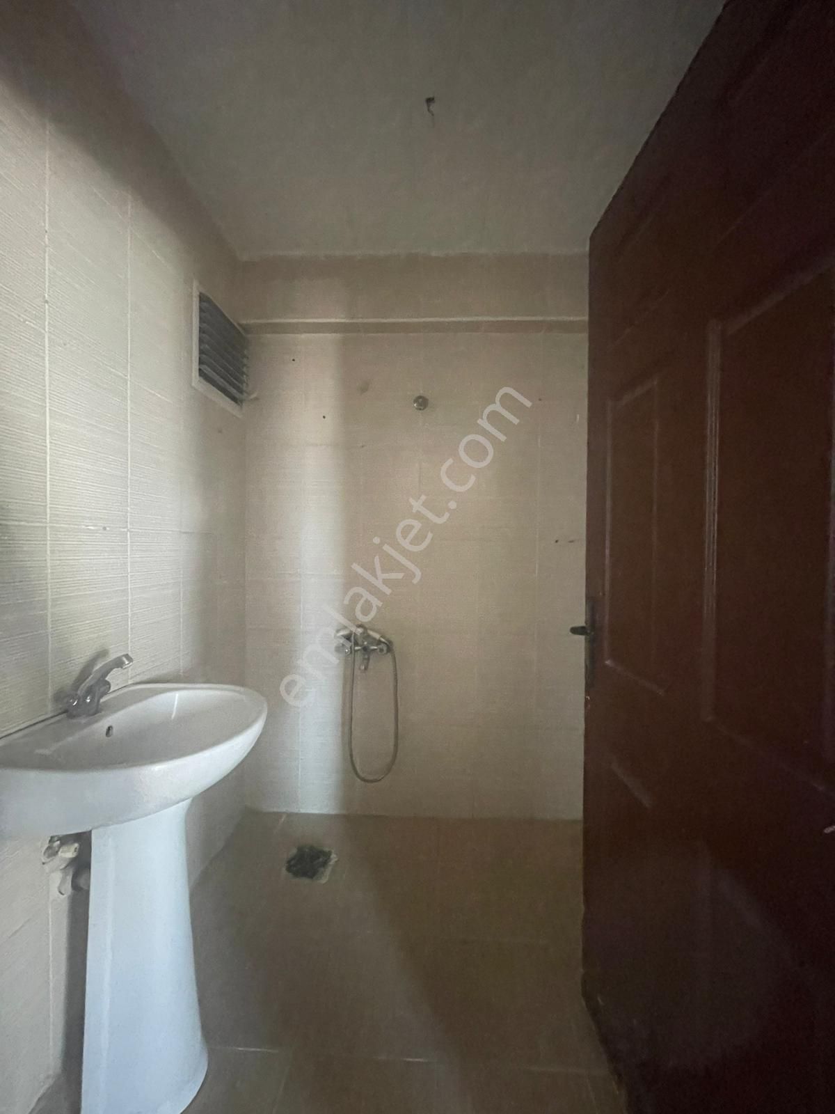 Sincan Pınarbaşı Mahallesinde 3+1 Kiralık Ara Kat Asansörlü Daire - Görsel 21