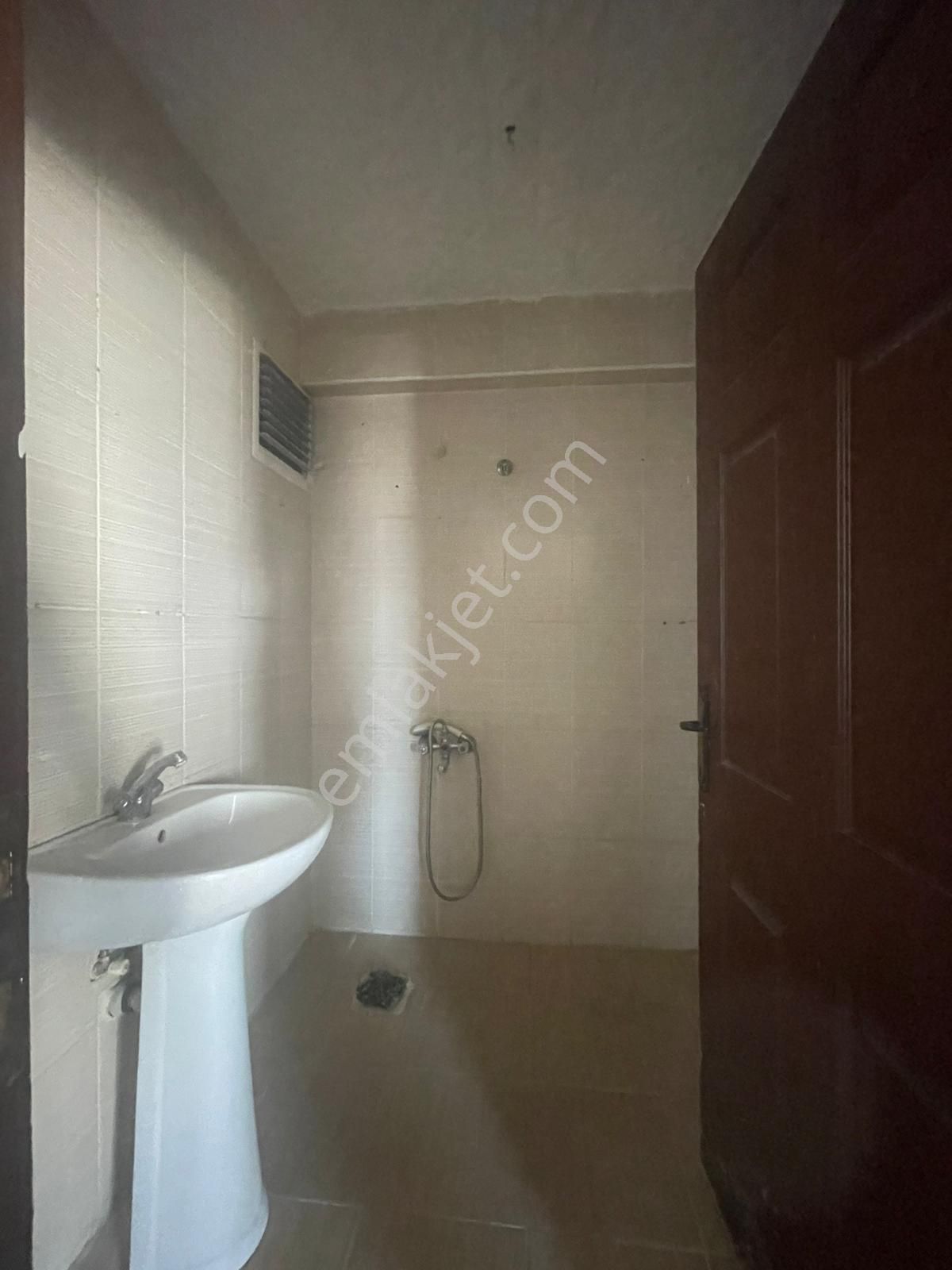 Sincan Pınarbaşı Mahallesinde 3+1 Kiralık Ara Kat Asansörlü Daire - Görsel 20