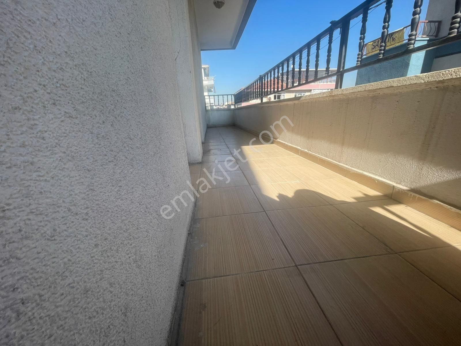 Sincan Pınarbaşı Mahallesinde 3+1 Kiralık Ara Kat Asansörlü Daire - Görsel 3