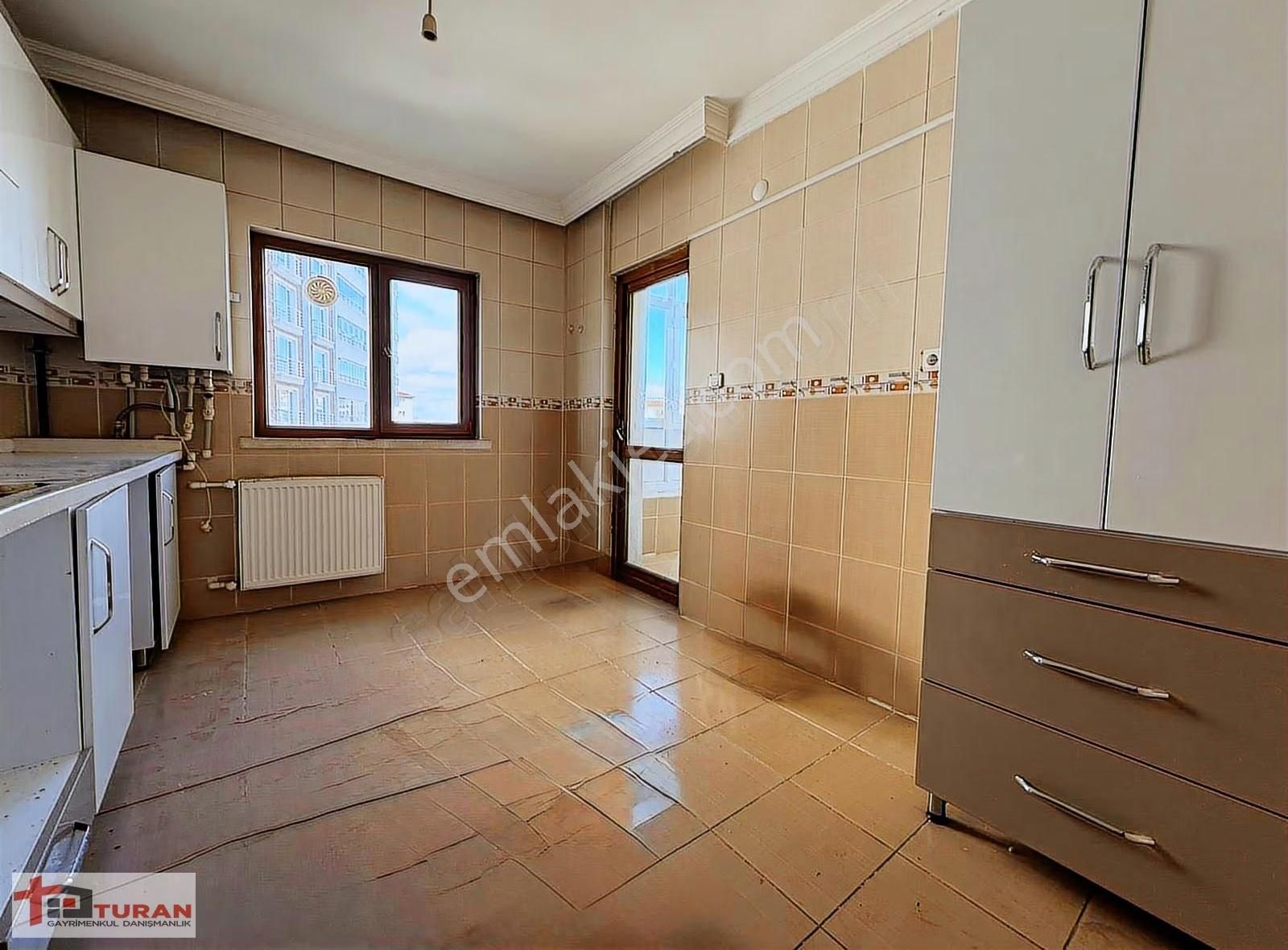 Selim Caddesi Üzeri Güney Cephe Arakat 3+1 Site Dairesi*** - Görsel 3