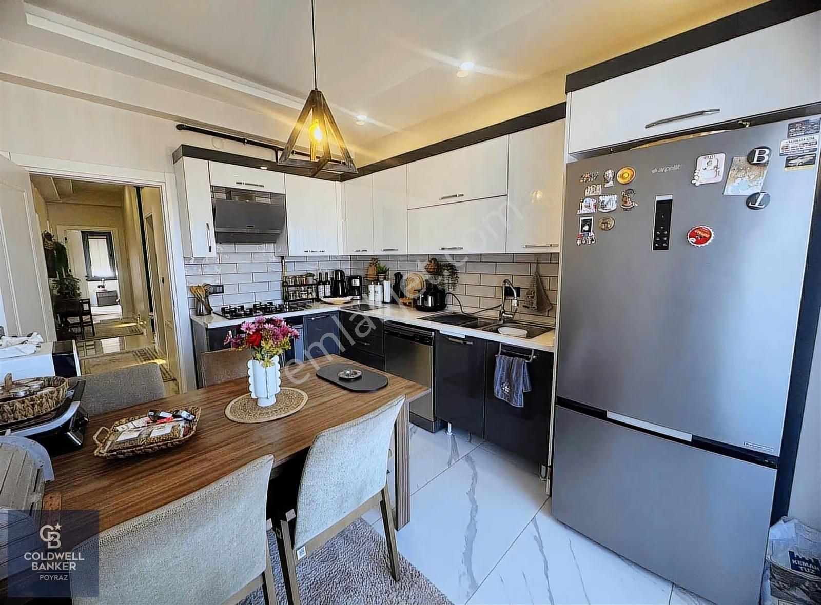 Menderes Coldwell Banker Poyraz'dan Havuzlu Site İçi 3+1 - Görsel 8