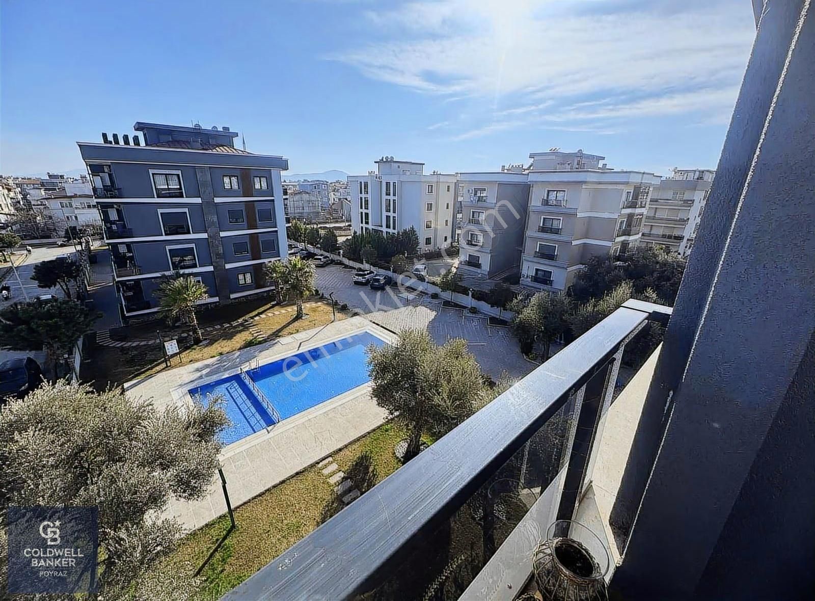 Menderes Coldwell Banker Poyraz'dan Havuzlu Site İçi 3+1