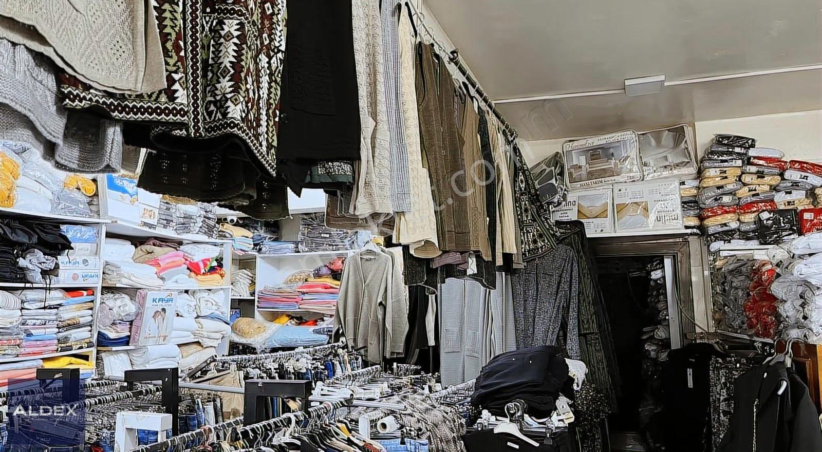 Tıp Fakültesi Caddesi Üzerinde Devren Kiralık Giyim Mağazası - Görsel 3