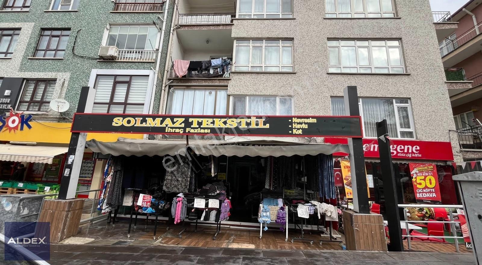 Tıp Fakültesi Caddesi Üzerinde Devren Kiralık Giyim Mağazası - Görsel 4