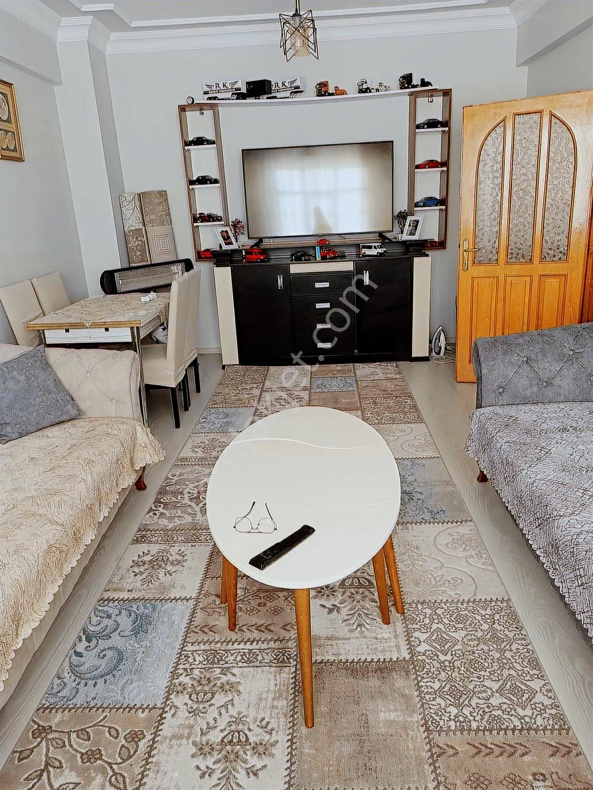 Canik'te Deniz Manzaralı 5+2 Dubleks Daire - Görsel 23