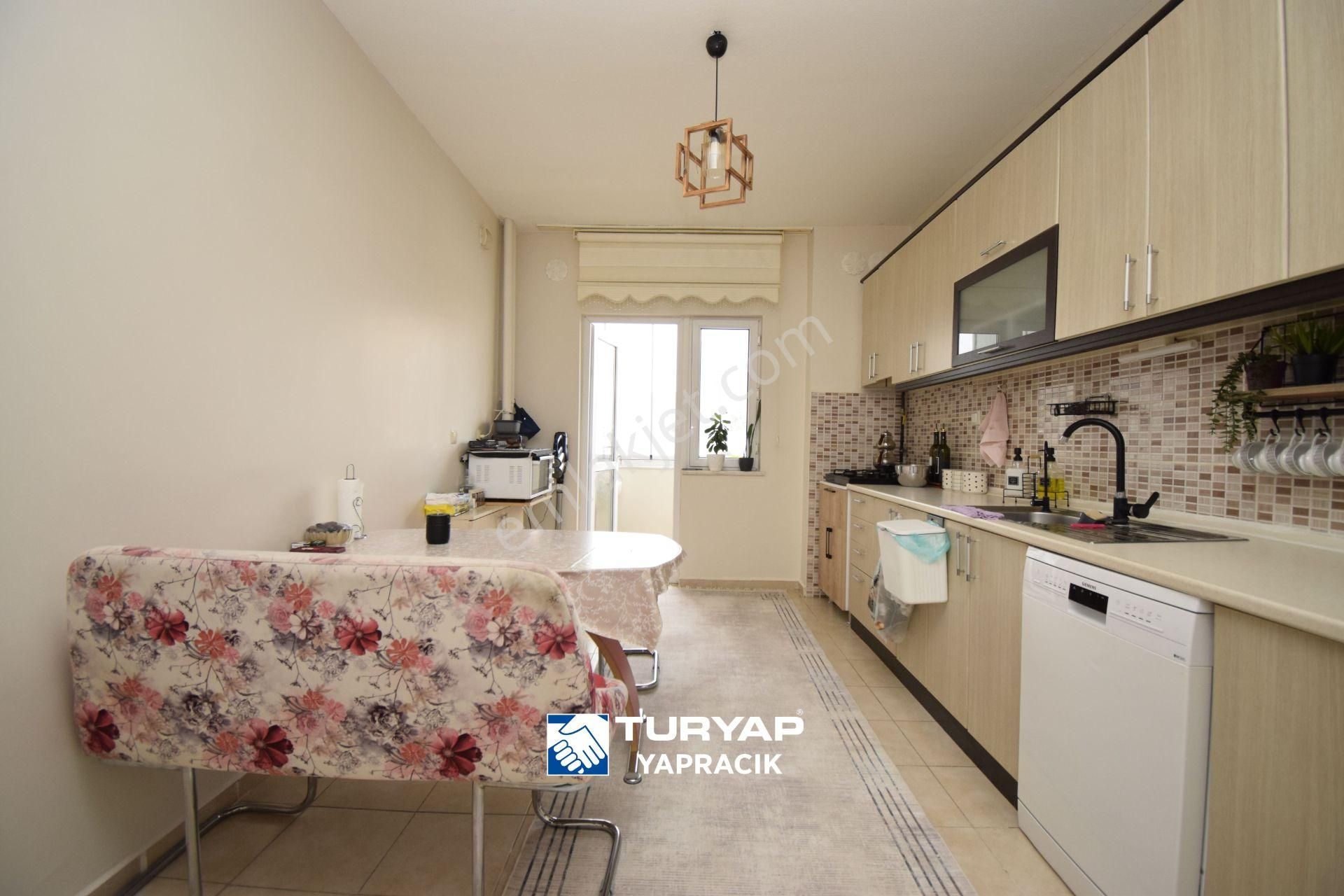 Turyap - 7.bölge'de Ulaşım/okul/s.pazarı Yanı Ön Cephe 4+1 Daire - Görsel 7