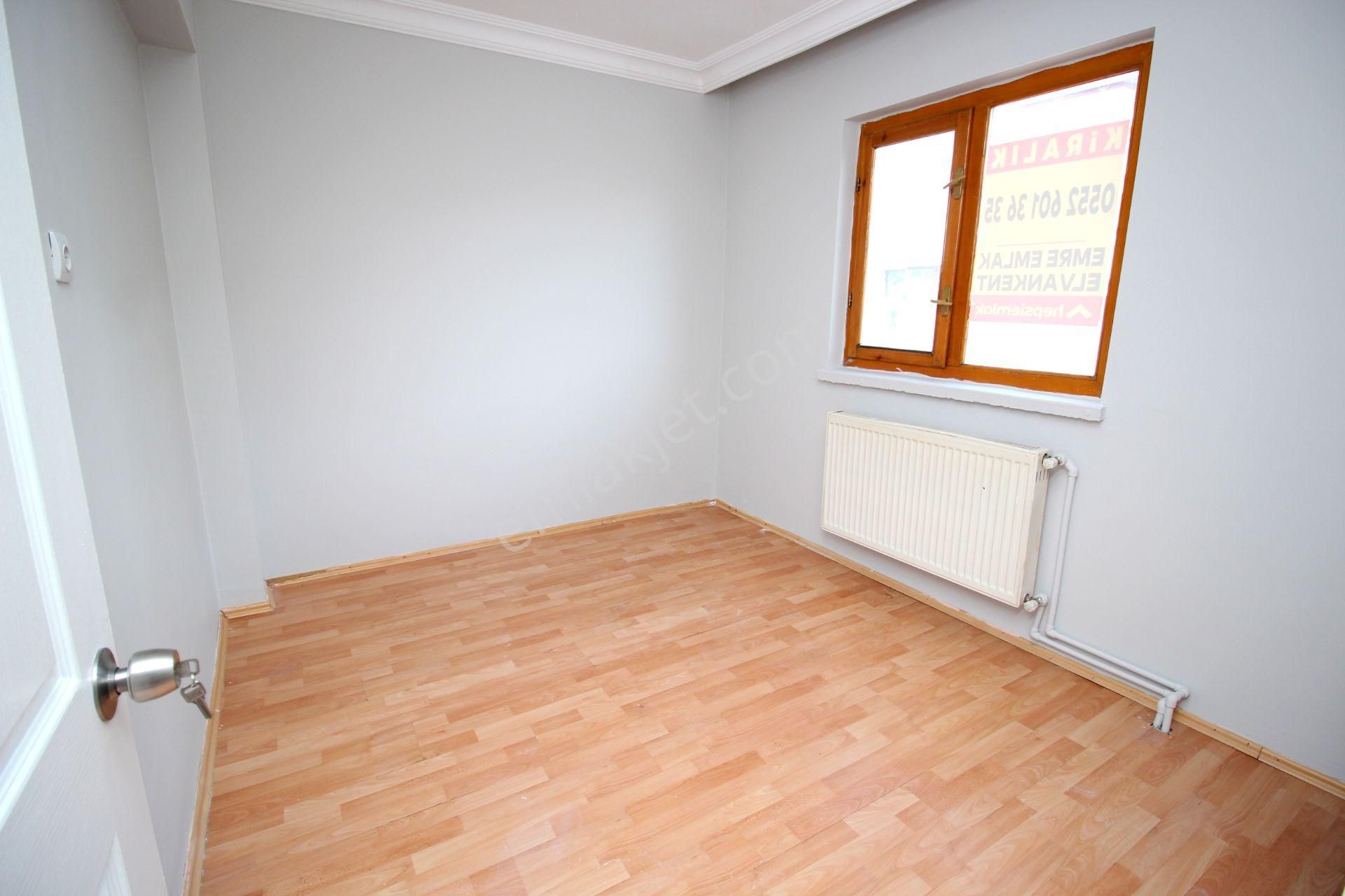 Emre Emlaktan Elvankent'te Ön Cephe Köşe Bina Çarşı İçi 2+1 Kiralık Daire - Görsel 11