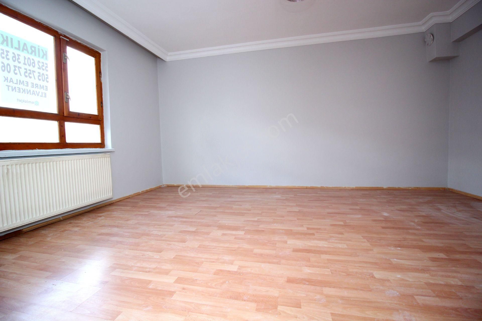 Emre Emlaktan Elvankent'te Ön Cephe Köşe Bina Çarşı İçi 2+1 Kiralık Daire - Görsel 6