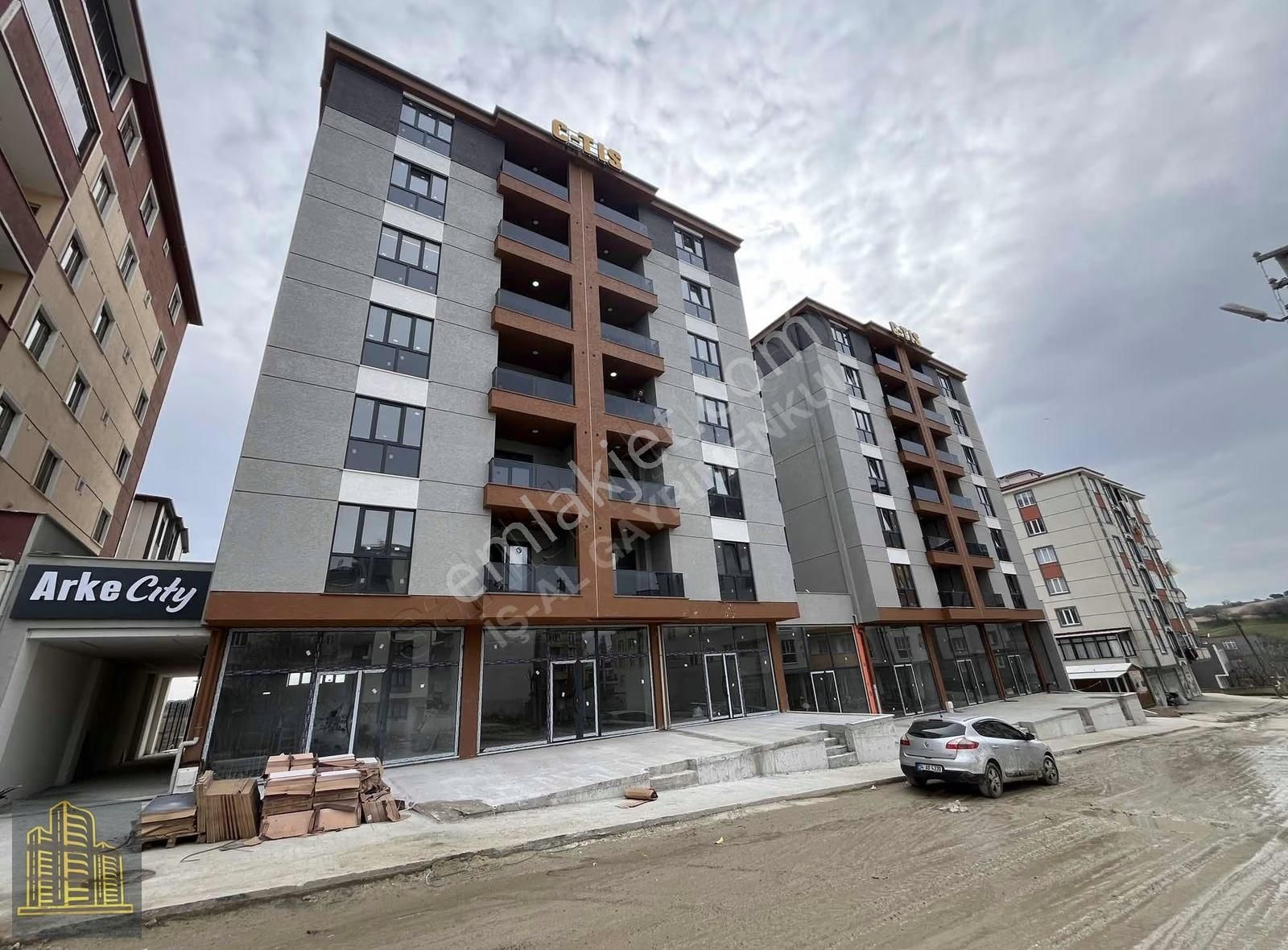 İş-al Gayrimenkul'den Arke City'de Satılık Arakat Lüks 2+1 Daire