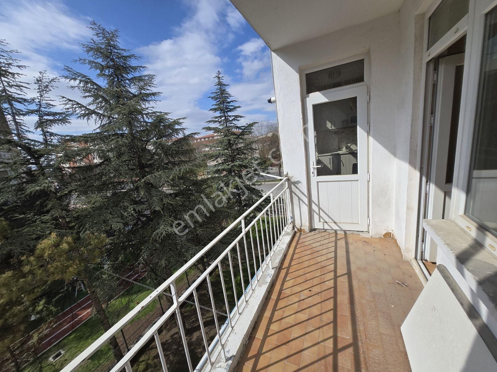 Yenibatı Mah. Ara Kat Asansörlü İçi Boş Satılık 3+1 Site Dairesi - Görsel 22