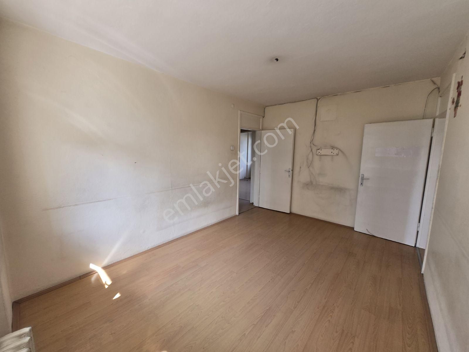 Yenibatı Mah. Ara Kat Asansörlü İçi Boş Satılık 3+1 Site Dairesi - Görsel 21