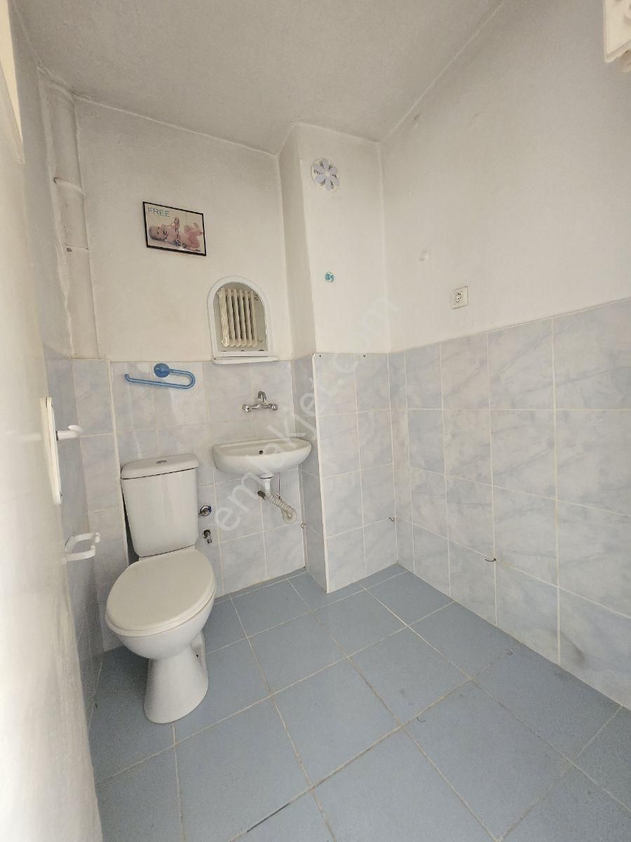 Yenibatı Mah. Ara Kat Asansörlü İçi Boş Satılık 3+1 Site Dairesi - Görsel 24