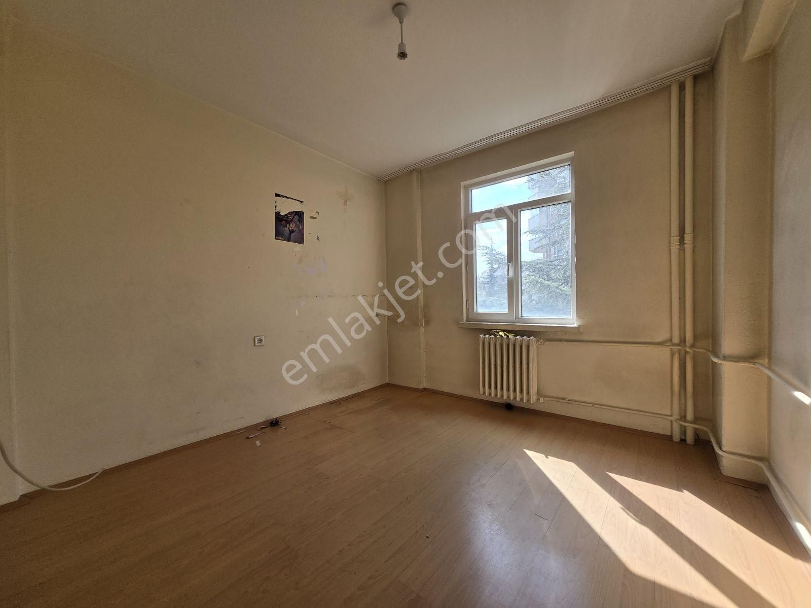 Yenibatı Mah. Ara Kat Asansörlü İçi Boş Satılık 3+1 Site Dairesi - Görsel 17