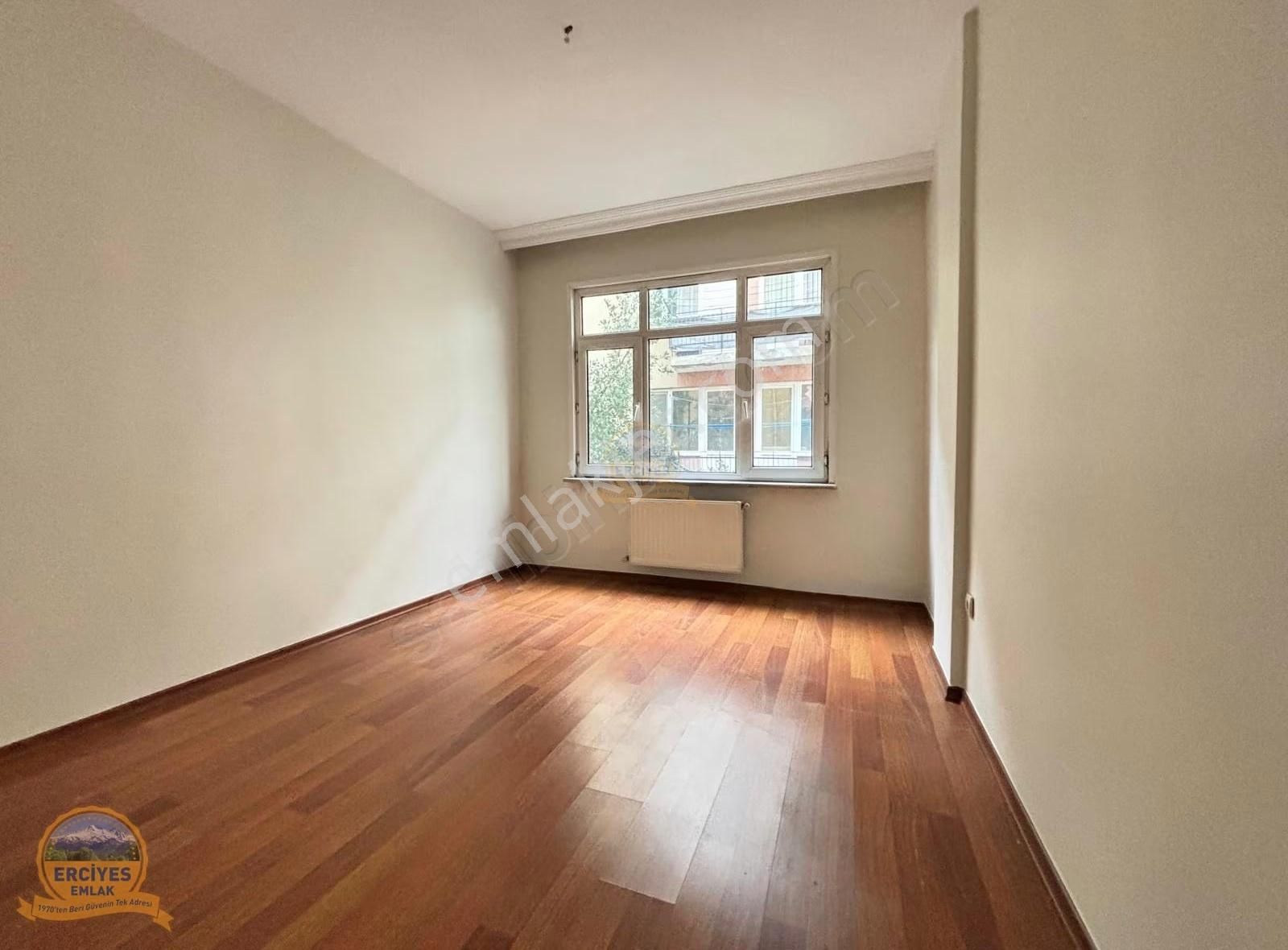 Erciyes'den Feneryolunda 3+1 Balkonlu, Kombili 125 M² Satılık - Görsel 19
