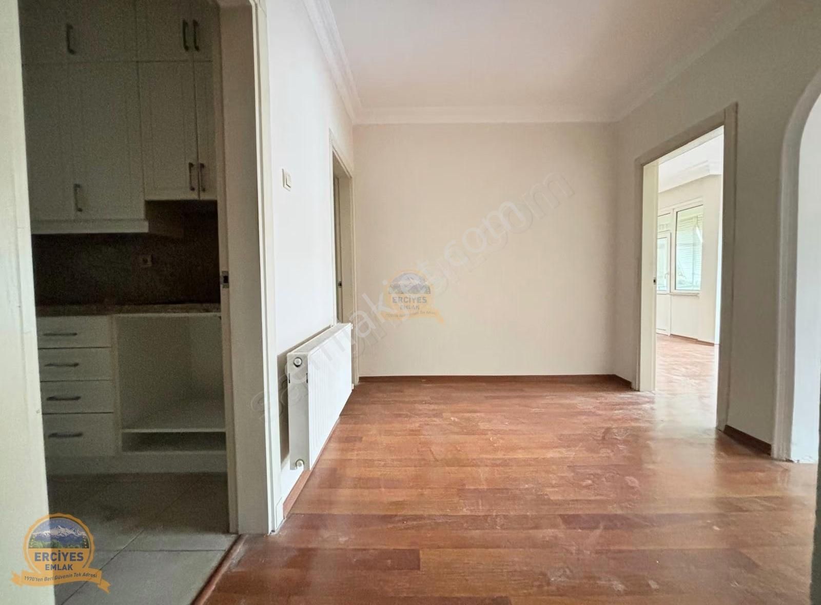 Erciyes'den Feneryolunda 3+1 Balkonlu, Kombili 125 M² Satılık - Görsel 5
