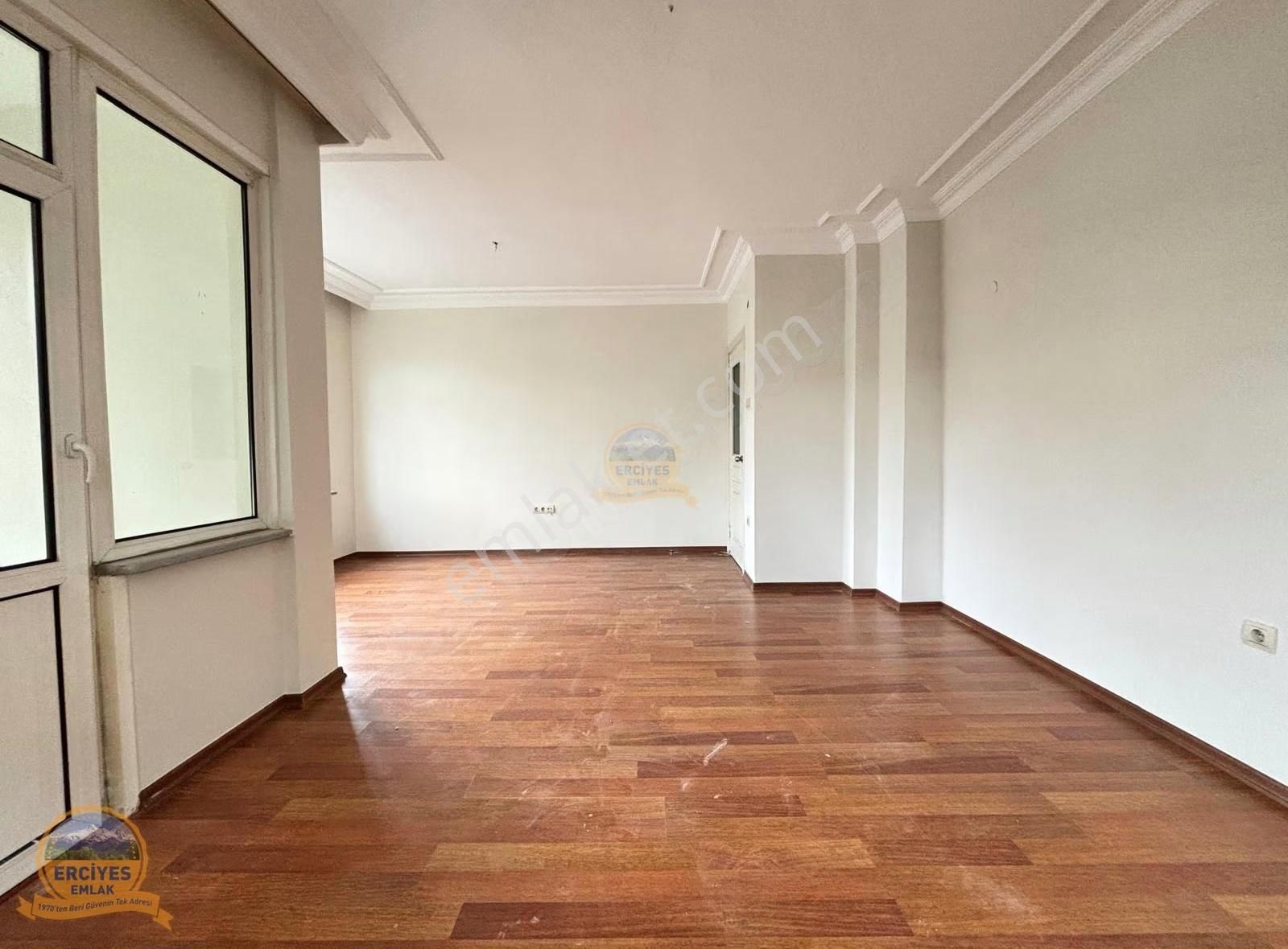Erciyes'den Feneryolunda 3+1 Balkonlu, Kombili 125 M² Satılık - Görsel 7
