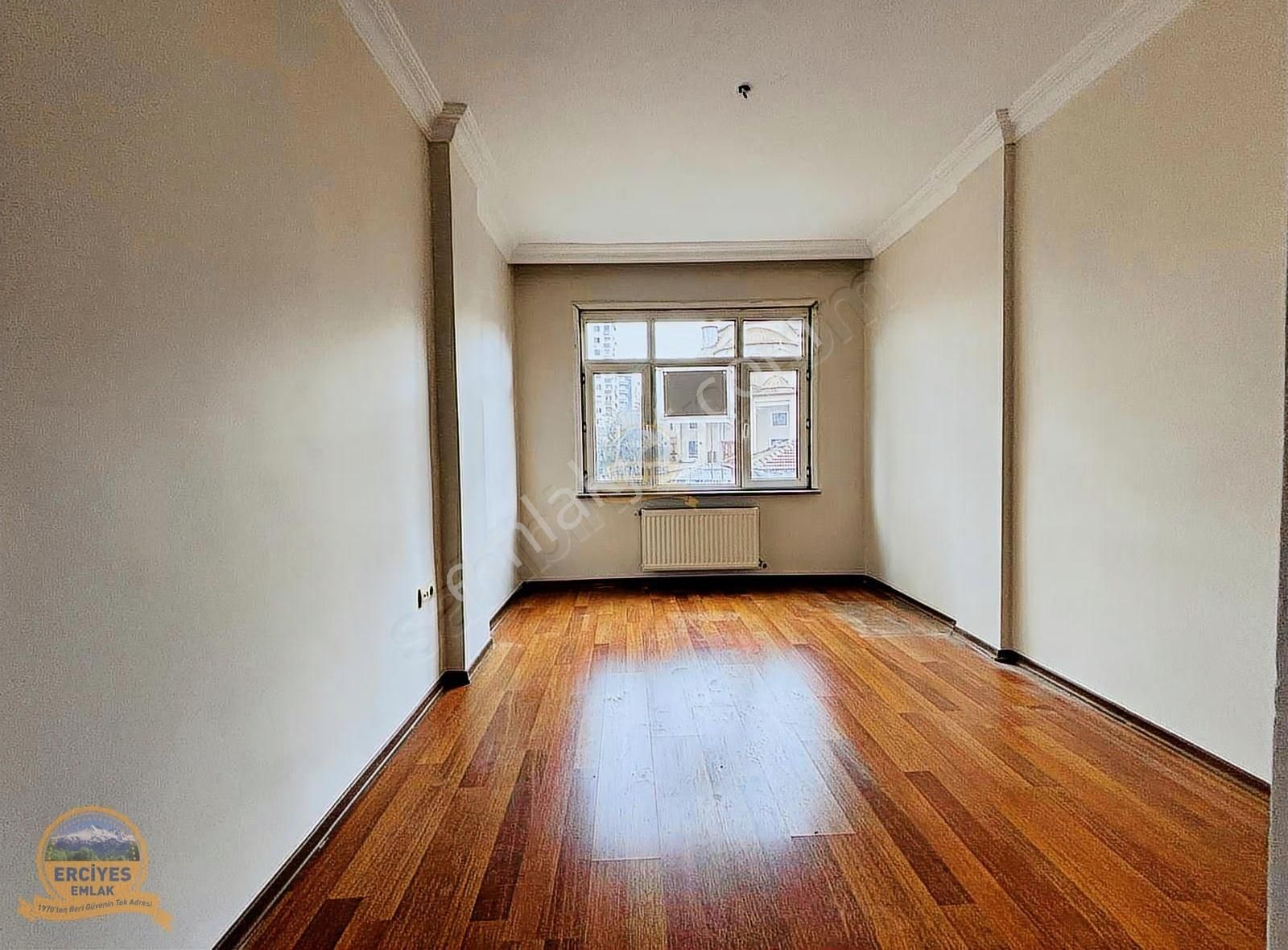 Erciyes'den Feneryolunda 3+1 Balkonlu, Kombili 125 M² Satılık - Görsel 21