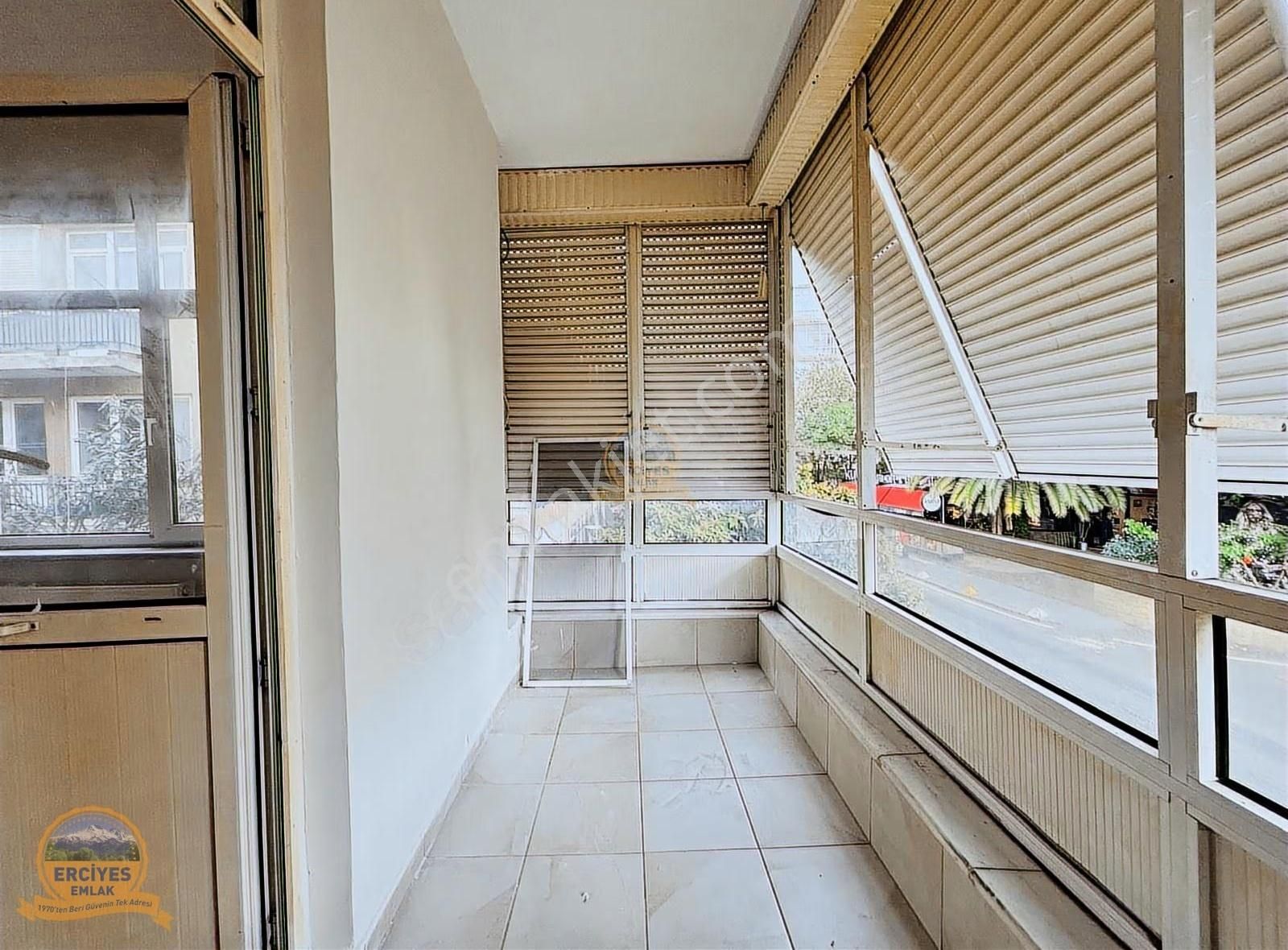 Erciyes'den Feneryolunda 3+1 Balkonlu, Kombili 125 M² Satılık - Görsel 18