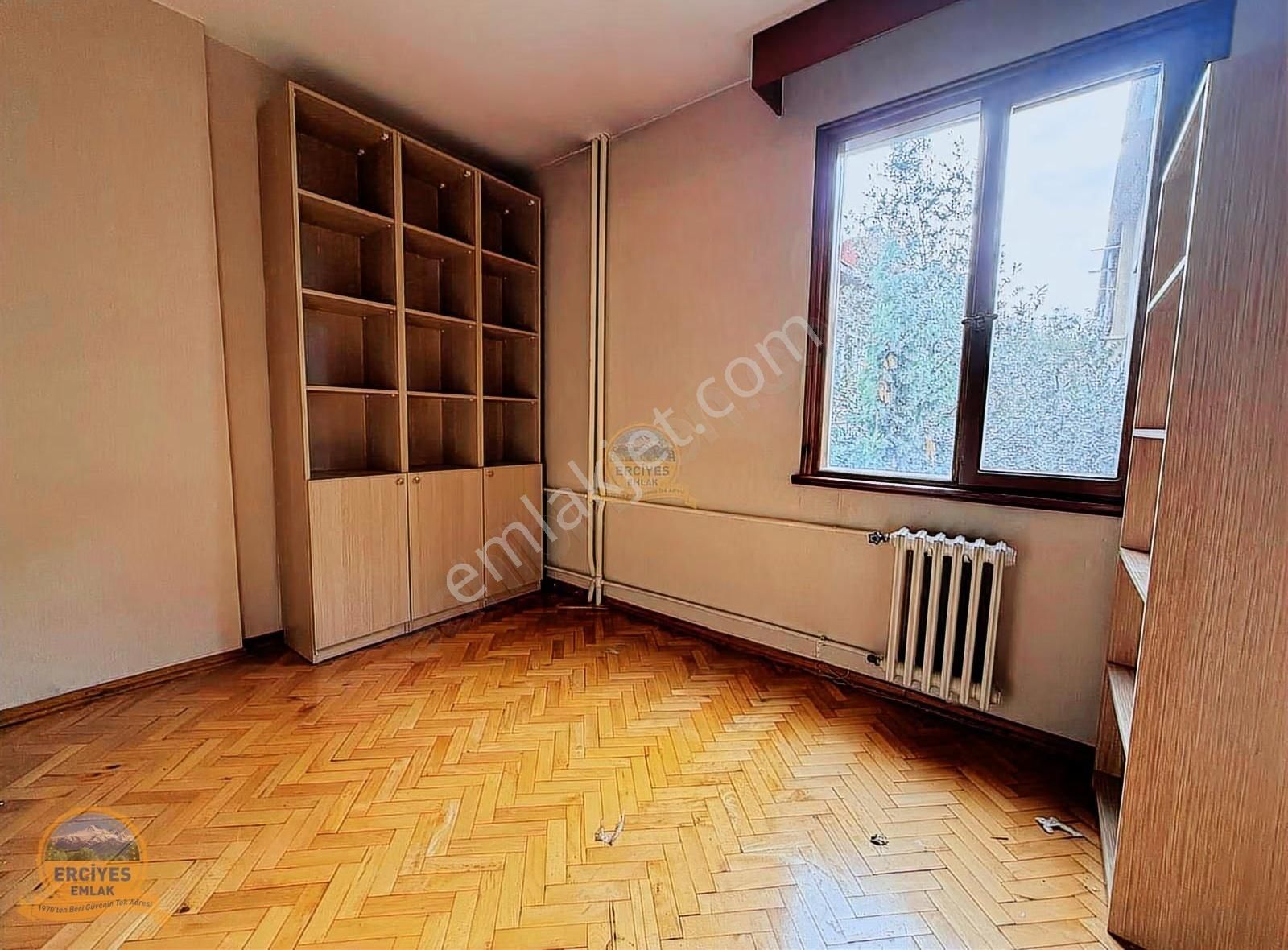 Erciyesden Ayşeçavuş Caddesinde Bağdata Yakın 130m2 Balkonlu 3+1 - Görsel 17