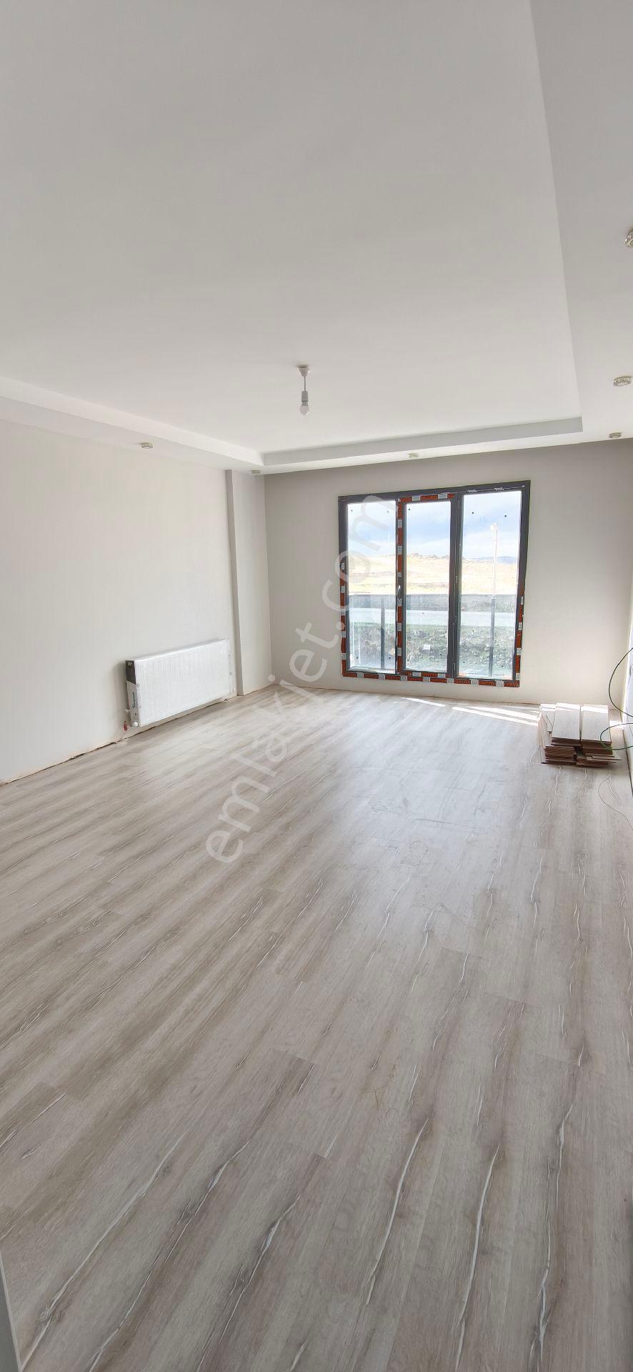 Kılıç Group Tan Satılık Ulucami Mah Leventoğlu Yapı 2+1 Ara Kat Ön Cephe Lüks - Görsel 5