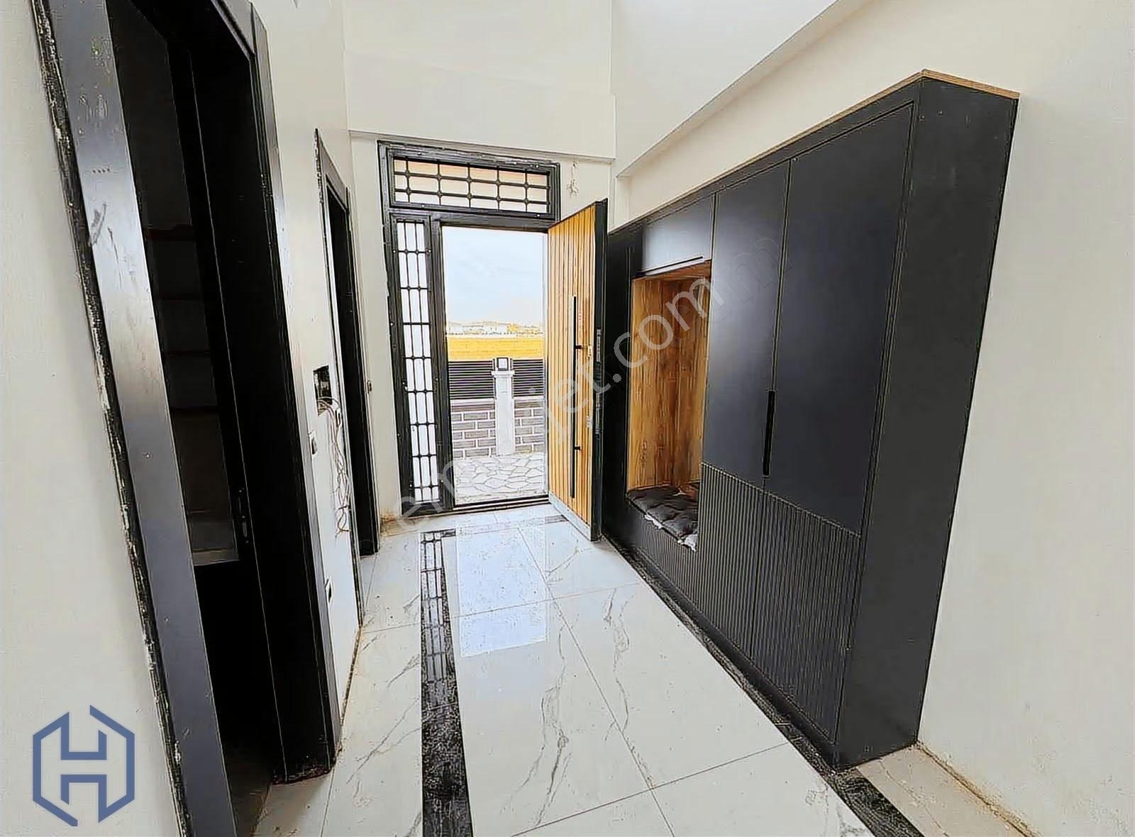 Harbert| Ataşehir'de Ultra Lüks Havuzlu Müstakil Villa - Görsel 23