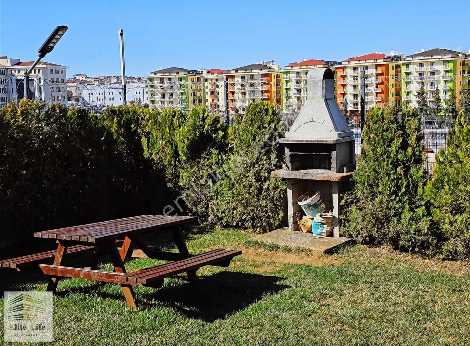 Sancaktepe Yenidoğanda Havuzlu Güvenlikli Sitede Fırsat 2+1 - Görsel 3