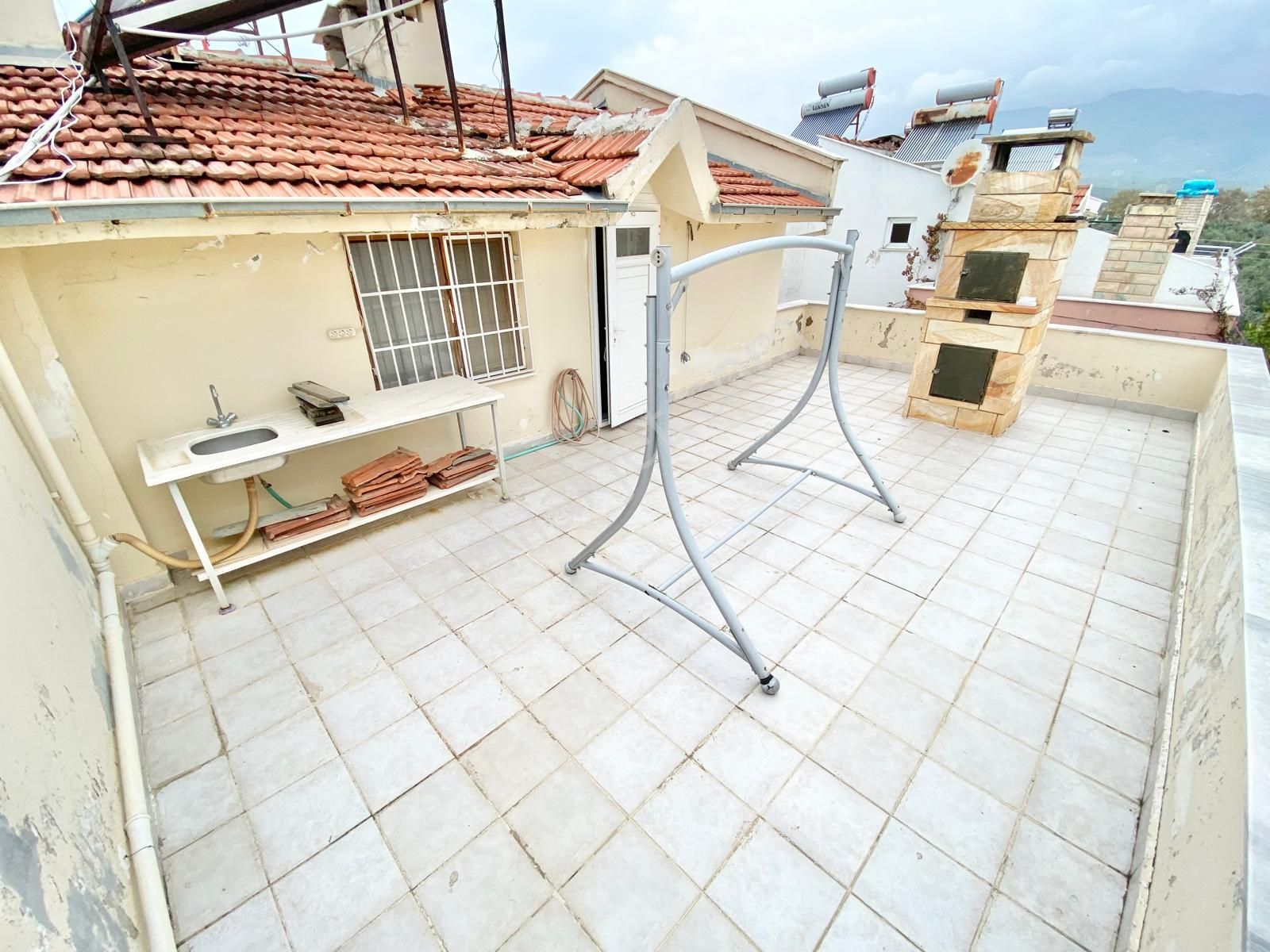 Yükselden Güre De Denize 500 Metre 3+1 Fırsat Villa - Görsel 29