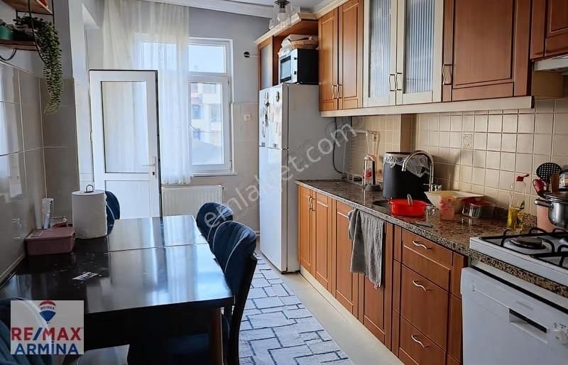 ¶¶ağadere Caddesinde 3+1 | 130 M² | Çift Cepheli Ara Kat¶¶ - Görsel 2