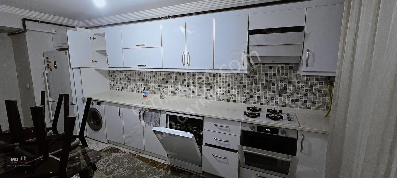 Bursa Gürsu Kurtuluş Mahallesinde Eşyalı Kiralık 3+1 Daire - Görsel 3