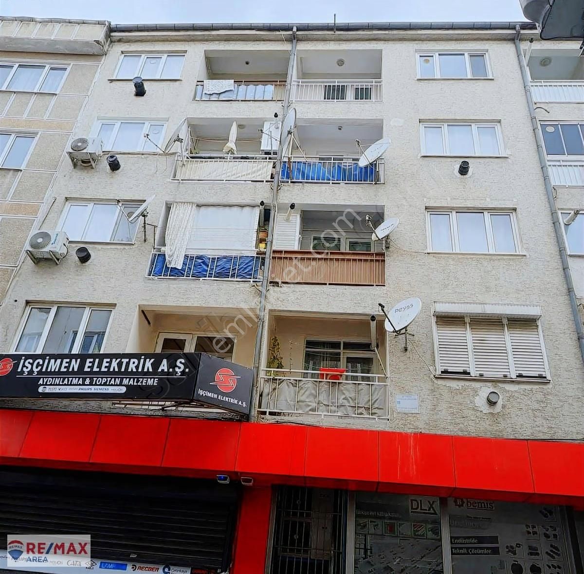 Remax Area'dan Şehir Merkezinde Satılık 2+1 Boş Daire - Görsel 8