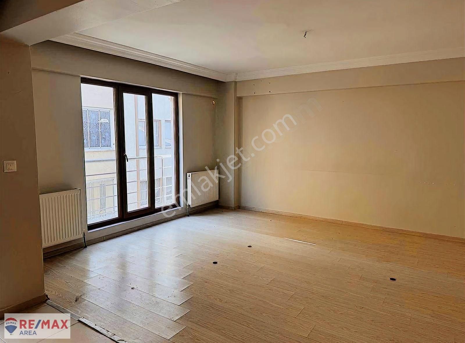 Remax Area Dan Hastane Yakını Kiralık Teraslı Dubleks 3+1 Daire - Görsel 4