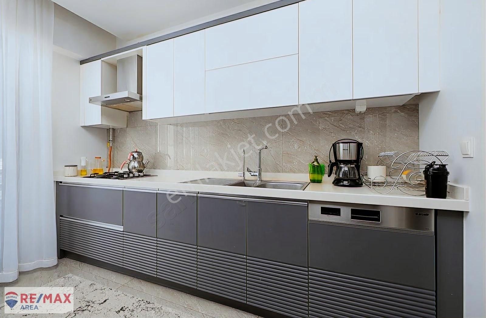 Remax Area Güvencesiyle Yüksek Şerefiyeli 3+1 Daire - Görsel 2