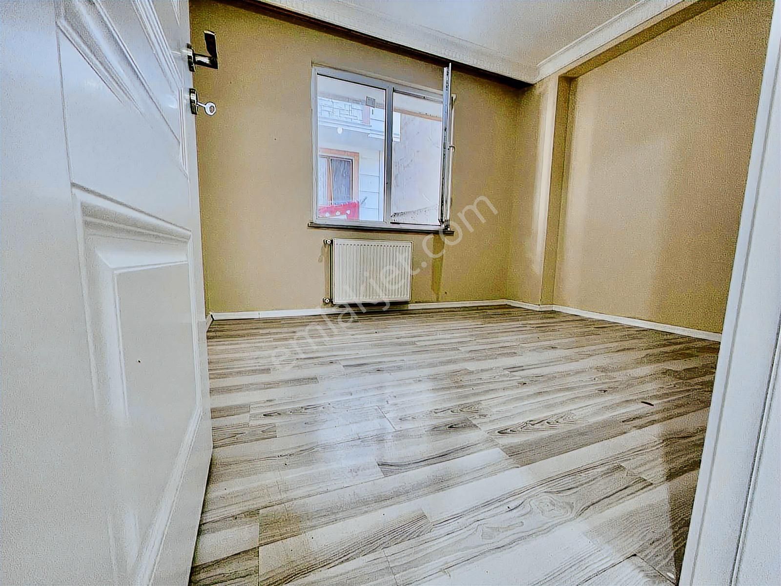 Eser Yapıdan Satılık2+1 90m2 Ön Cephe Balkonlu Y Giriş - Görsel 9