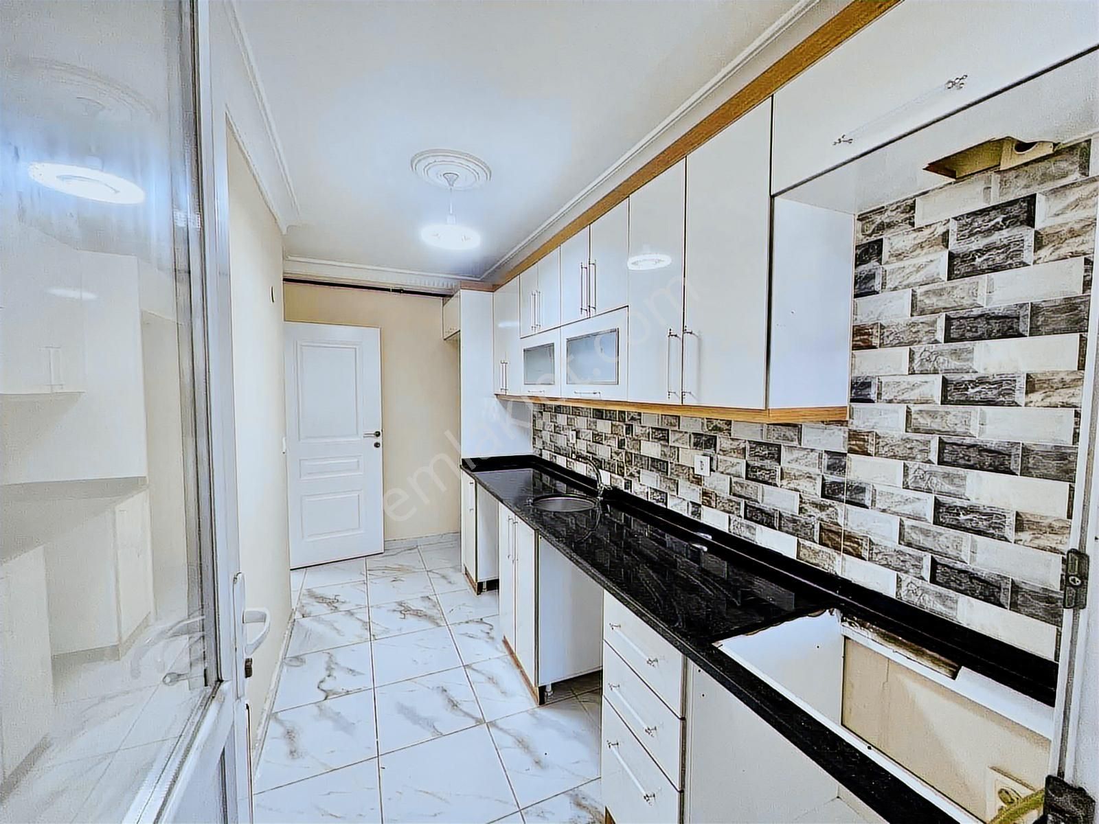 Eser Yapıdan Satılık2+1 90m2 Ön Cephe Balkonlu Y Giriş - Görsel 15