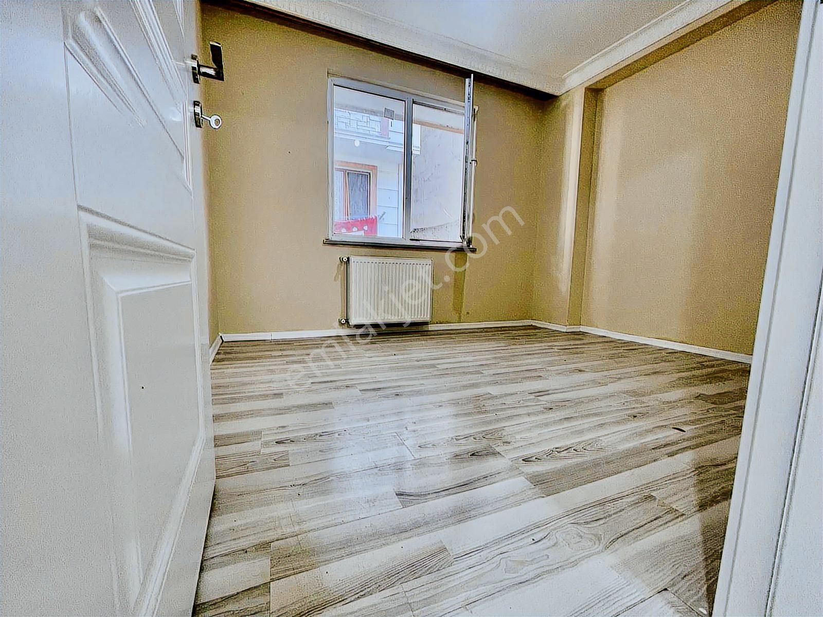 Eser Yapıdan Satılık2+1 90m2 Ön Cephe Balkonlu Y Giriş - Görsel 8