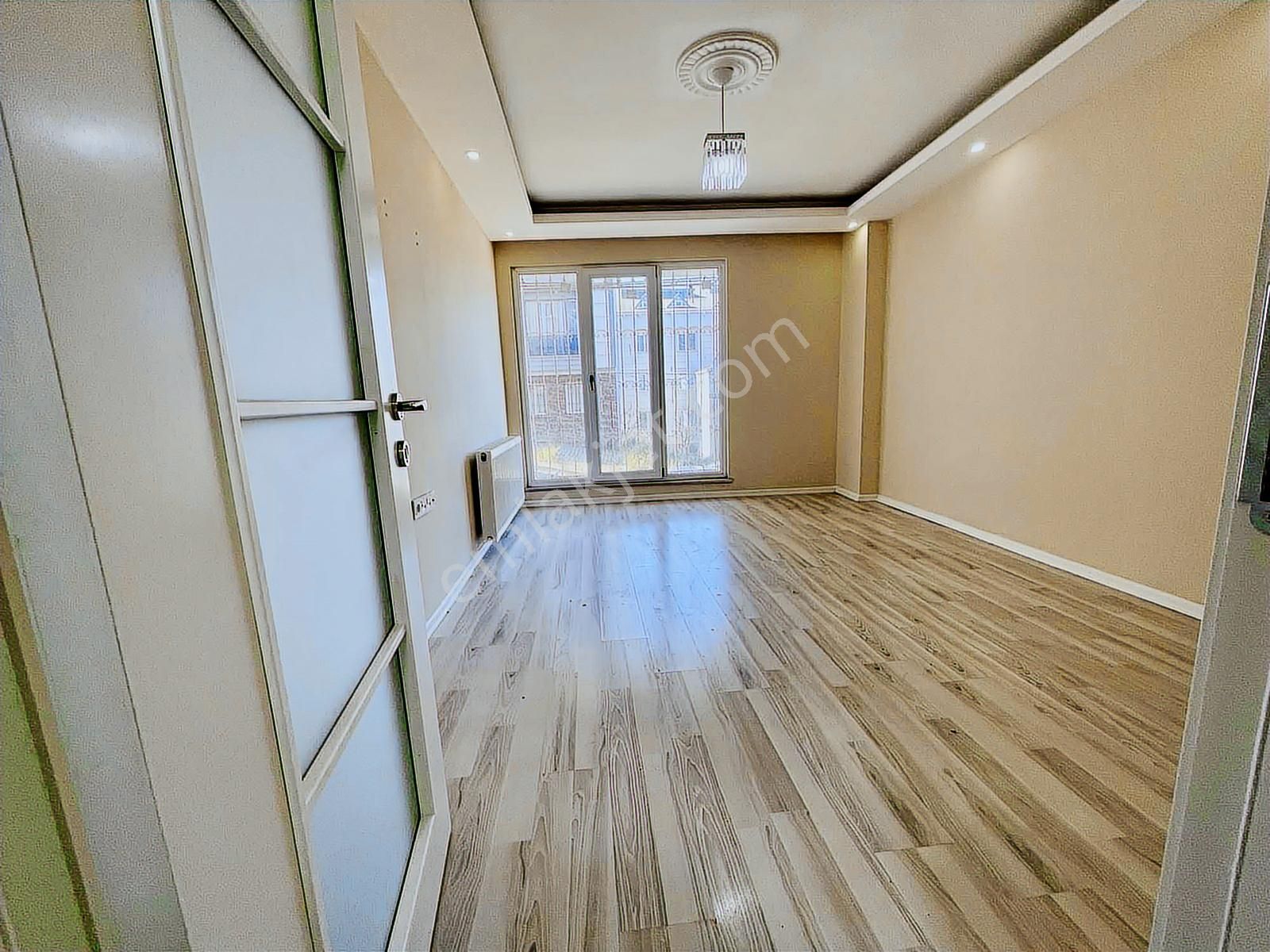 Eser Yapıdan Satılık2+1 90m2 Ön Cephe Balkonlu Y Giriş - Görsel 23