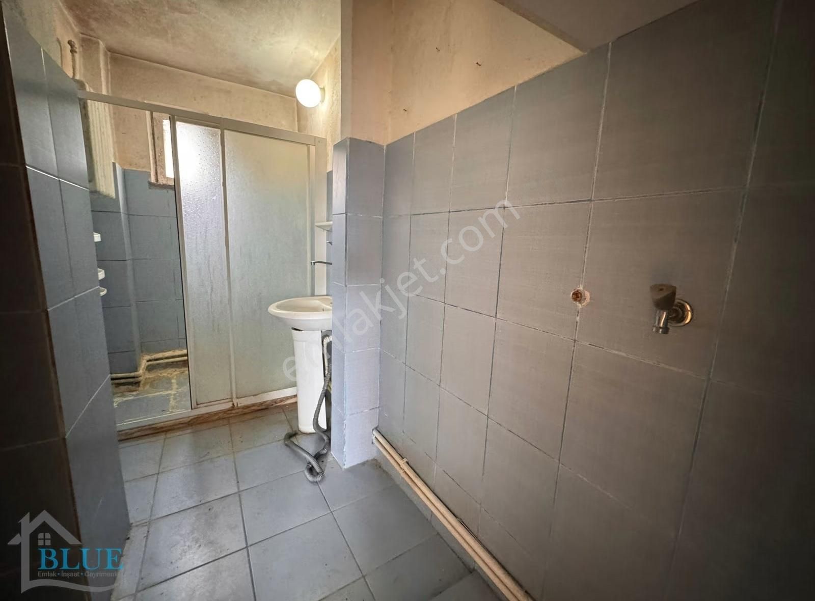 Blue Emlak'tan Fatih Mahallesi'nde 2+1 Kiralık Daire - Görsel 14
