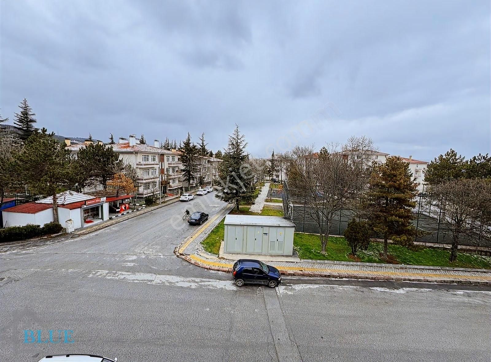 Blue Emlak'tan Fatih Mahallesi'nde 2+1 Kiralık Daire - Görsel 22