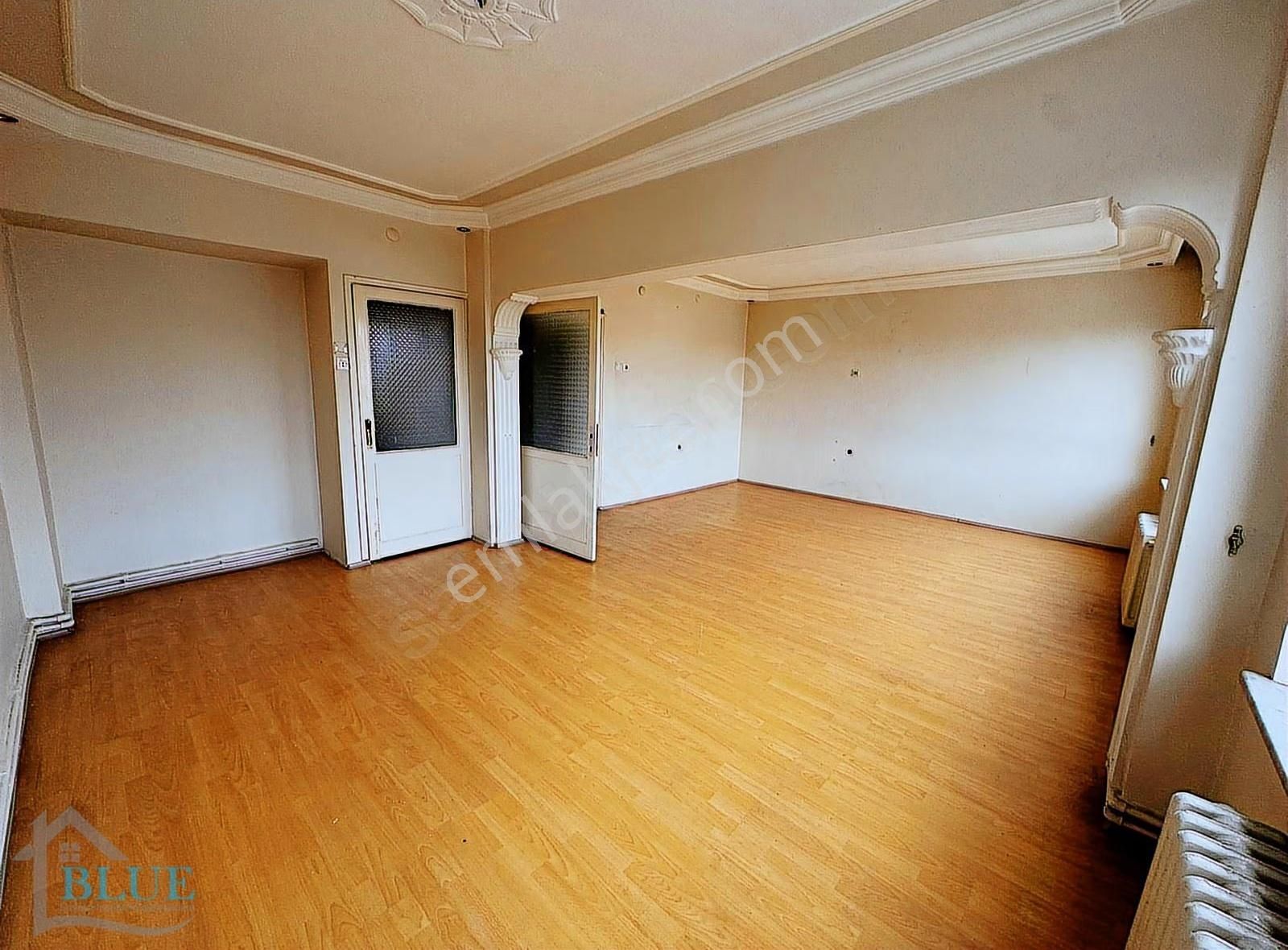 Blue Emlak'tan Fatih Mahallesi'nde 2+1 Kiralık Daire - Görsel 23