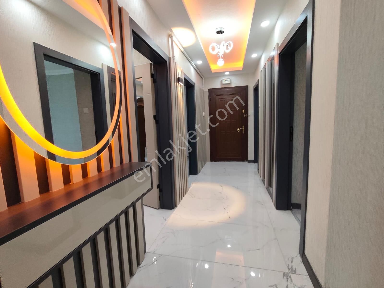 Yılmaz Gayrimenkulden 3+1 Full Yapılı Kacırılmayacak Fırsat Dairesi - Görsel 19